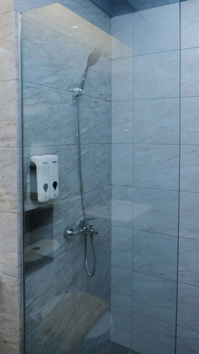 Bathroom 5, Miracle Hotel Cianjur, Cianjur