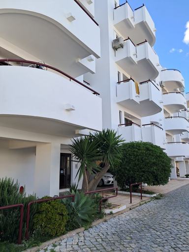 Room 4, T1 Perto Marina Praia Vilamoura, Loulé