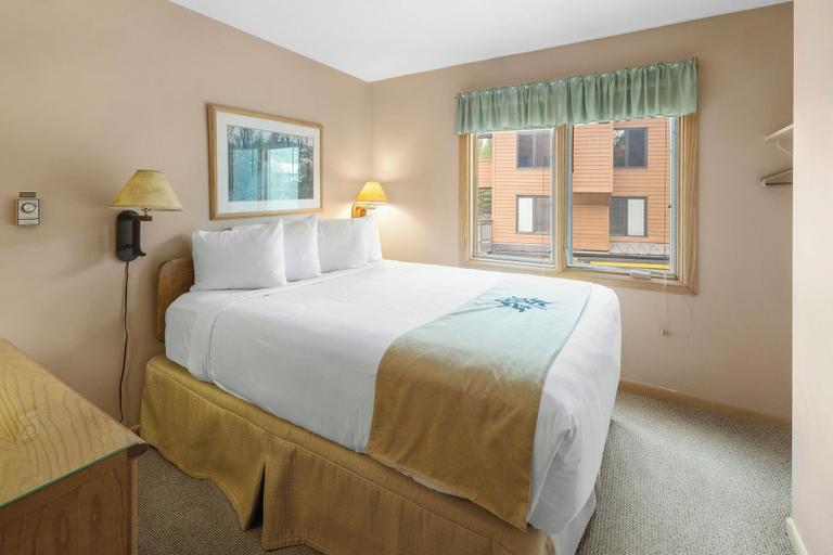 Bedroom 3, Mountain House, A Vail Resorts Property, Summit