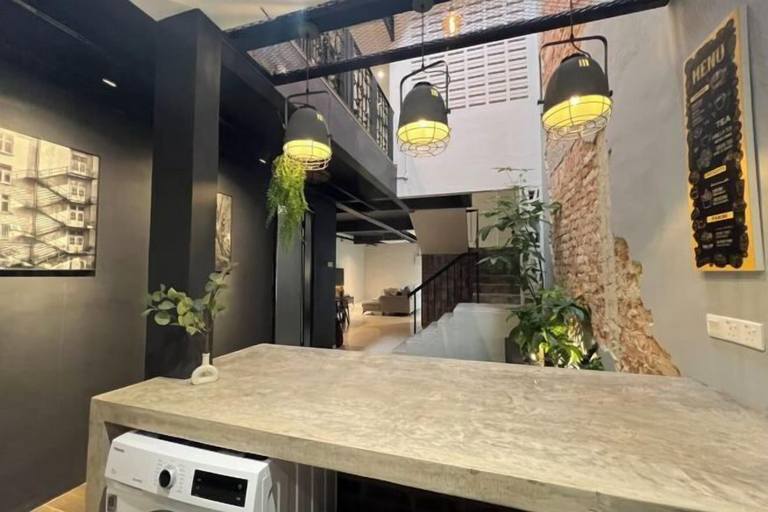 Others 5, Galaria 4BR 17Pax NearTC, DinosaurLand, PS4, Netfx, Kuantan