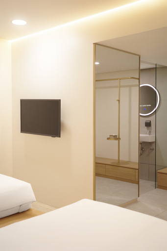 Others 5, Una Hotel, Bengkulu