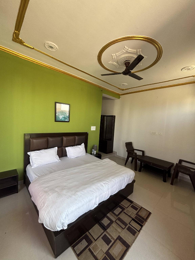 Bedroom 2, Pir Panjal Outpost, Kangra
