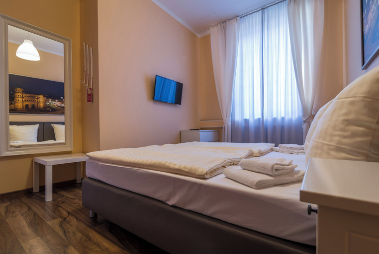 Room 3, Hotel am Markt - Restaurant Meridiana, Trier-Saarburg