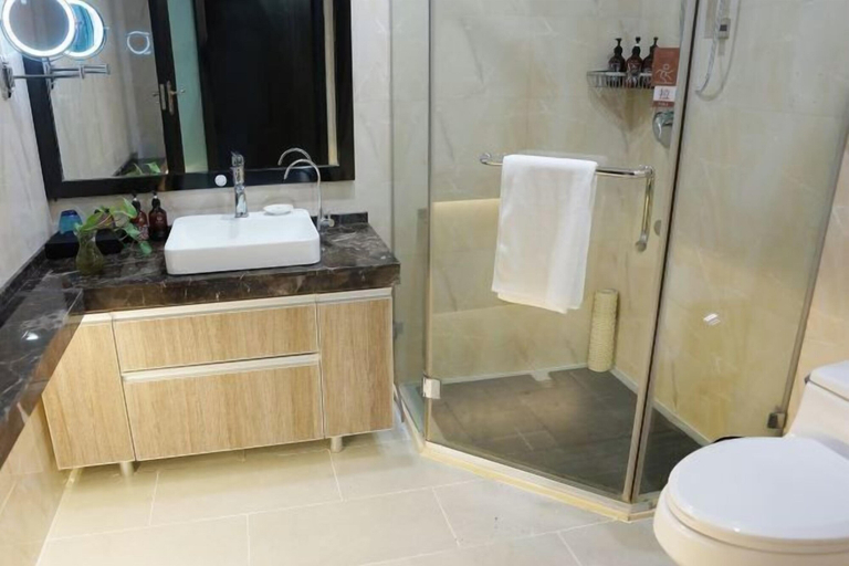 Bathroom 3, GYA Hotel (Yancheng Wengang Road High-speed Railway Station), Yancheng