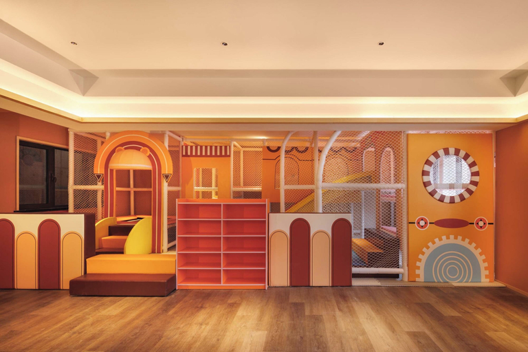 Children's play area - indoor 2, Doradora Boutique Hotel, Yanbian Korean