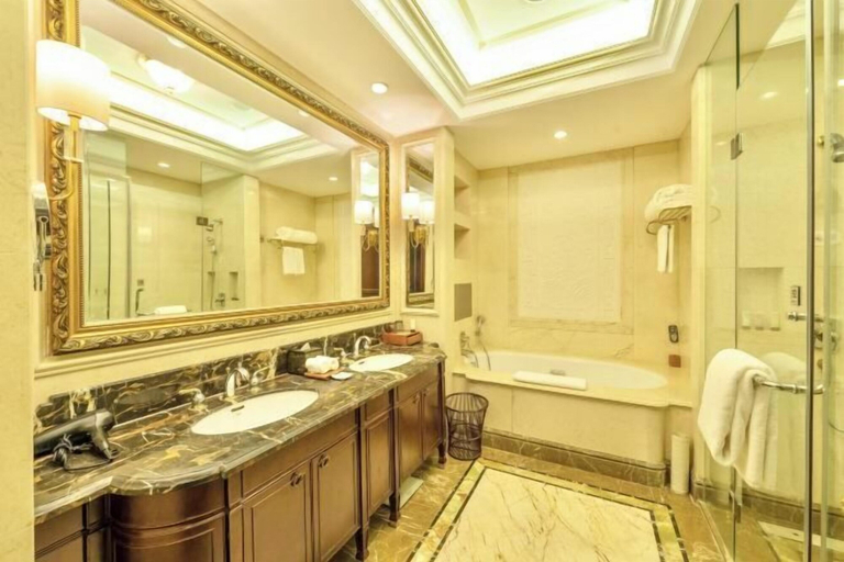 Bathroom 4, Evergrande Hotel,Tianjin Dongli Lake, Tianjin