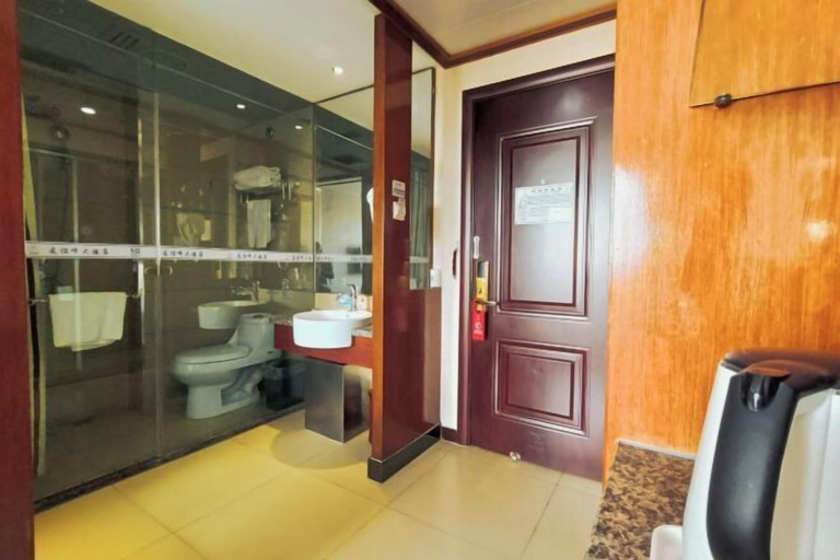 Bathroom 4, Friendship Peak Hotel, Altay