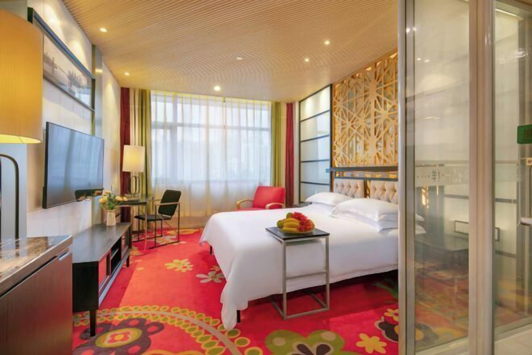 Bedroom, AutobotsOutbots Hotel (Aquarium Station), Zhengzhou