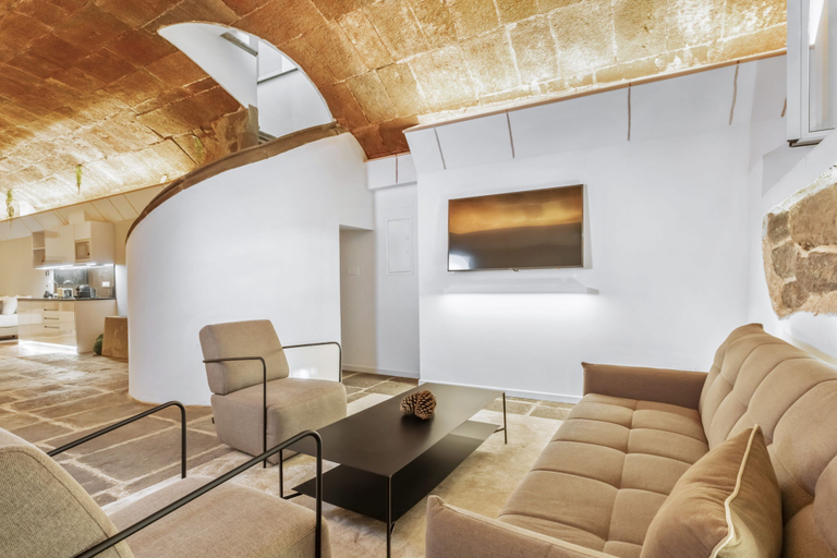 Room 5, King David Suites 102 by Homie, Funchal