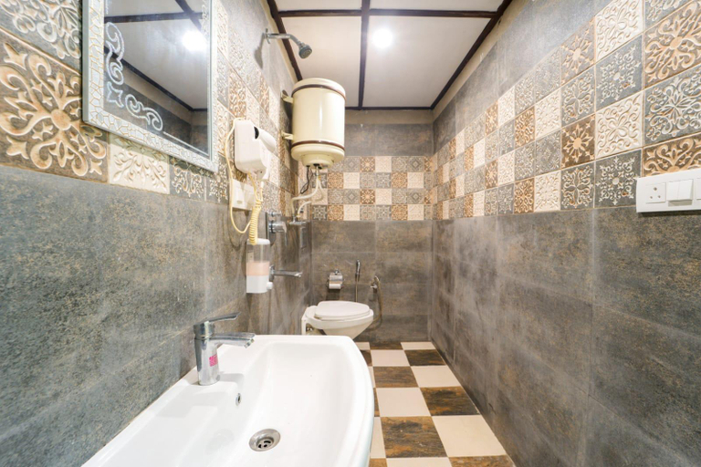 Bathroom 3, Dharamshala Village Resort, Kangra