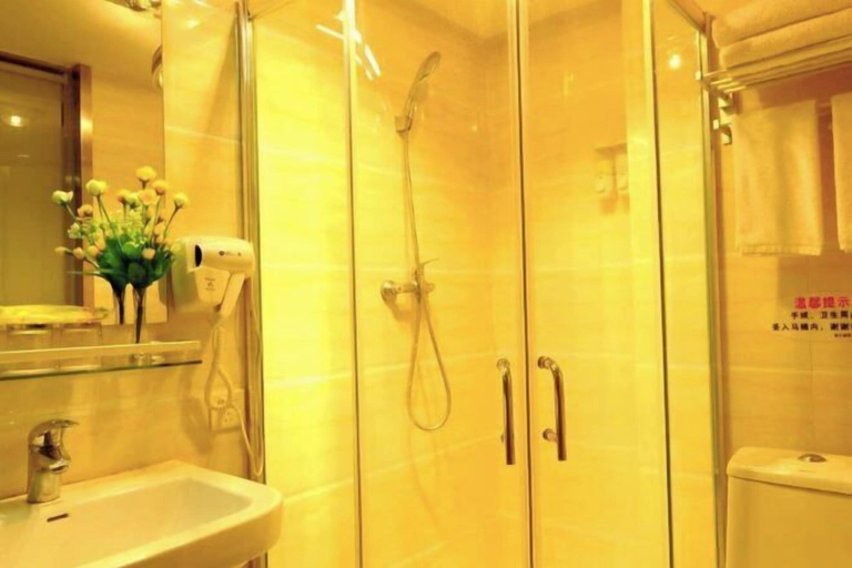 Bathroom 4, Bishui Yuntian Hotel, Chongqing