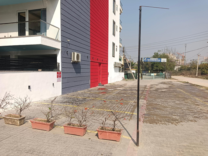 Exterior & Views 2, Inde Hotel Golf Course Extension, Gurgaon