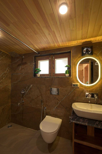 Bathroom 3, PalPenzy - Bespoke Premium Stay, Srinagar