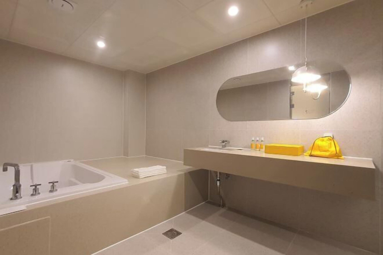 Bathroom 3, Button Hotel Sasang, Sasang