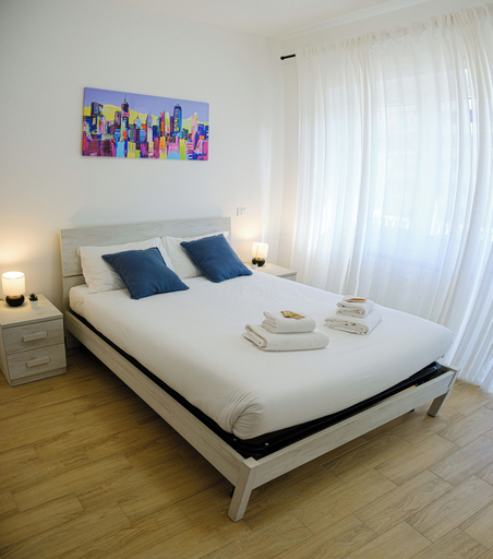Room 5, AppiaNuova478 - ChiacchioProperty, Roma
