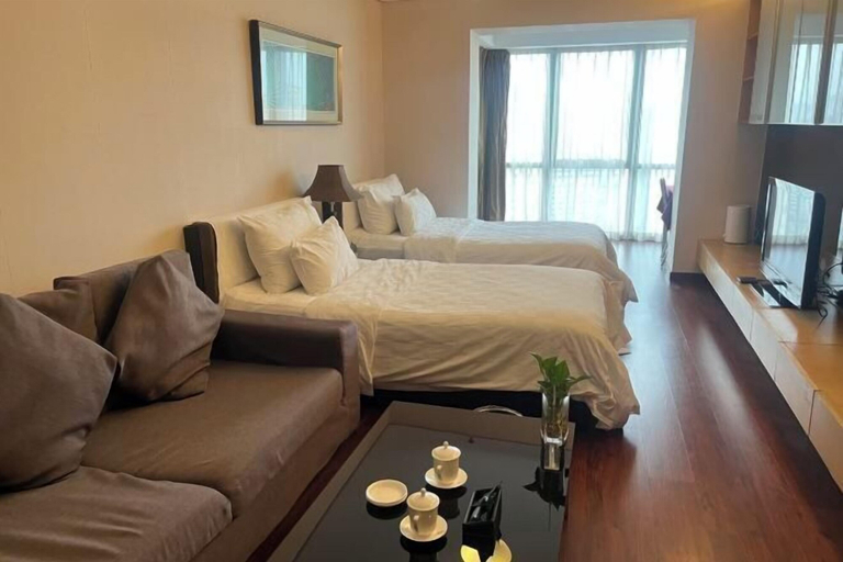 Bedroom 3, Housing International Hotel, Qingdao