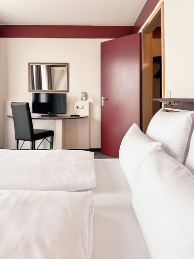 Room 3, THE GOOD ONE Hotel, Landshut