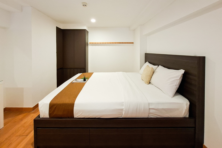 Bedroom 5, Minimalist Studio Loft Apartment at Kingland Avenue By Travelio, Tangerang