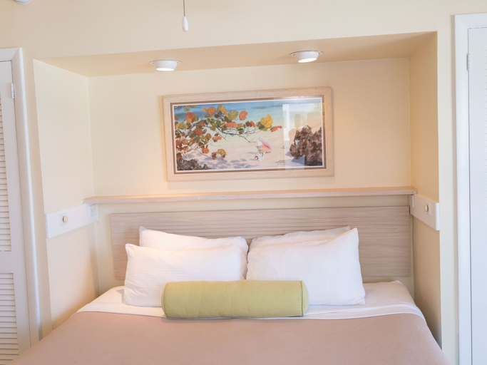 Bedroom 3, Paradise Island Beach Club