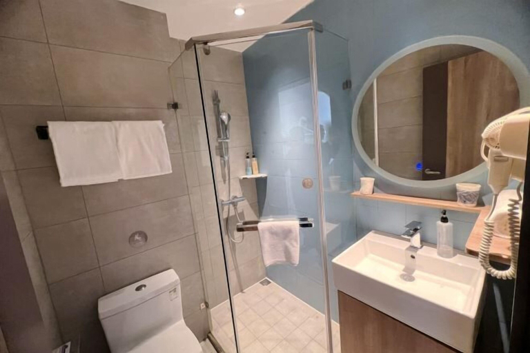 Bathroom 3, Homeinn · neo (Beijing Changping Stadium South Ring Road), Beijing