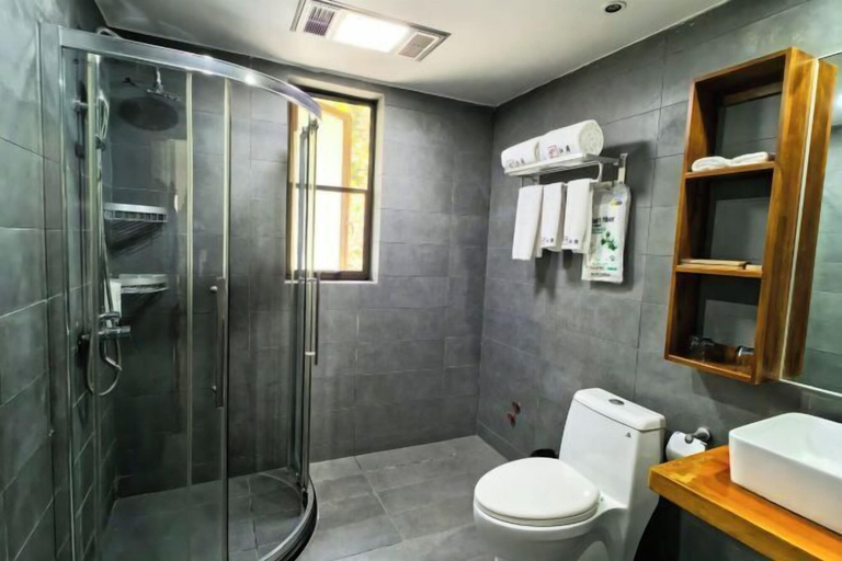 Bathroom 3, Mufu Leisure Mountian Resort, Leshan