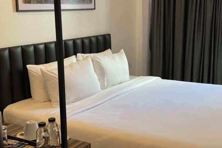Bedroom 3, Red Door Hotel, Bangkok, Phra Nakhon