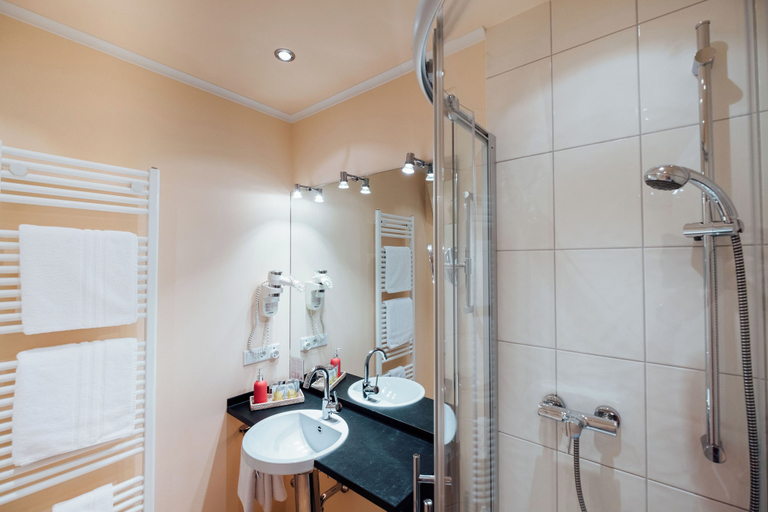 Bathroom 4, Hotel zur Mühle, Paderborn