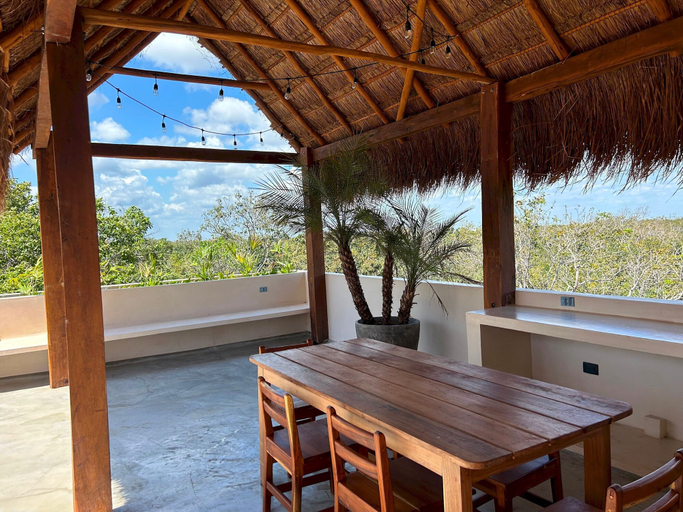Room 4, Pool Rooftop Gym Tulum 2BR Penthouse A5, Cozumel