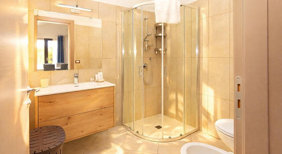 Bathroom 3, Kalispera Residence, Cosenza
