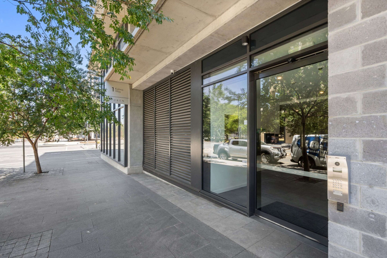 Reception, Elegant 3-bed Apt With Park Views in Campbell, Canberra