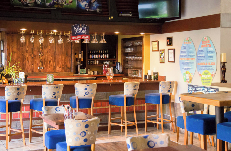 Restaurant, St. John's Inn, Horry