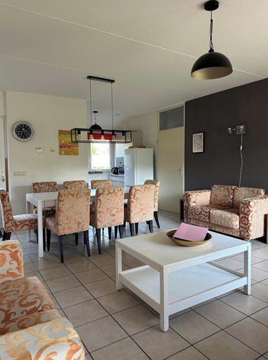 Living room 2, Spacious Ground-floor Apartment in Lochem, Lochem