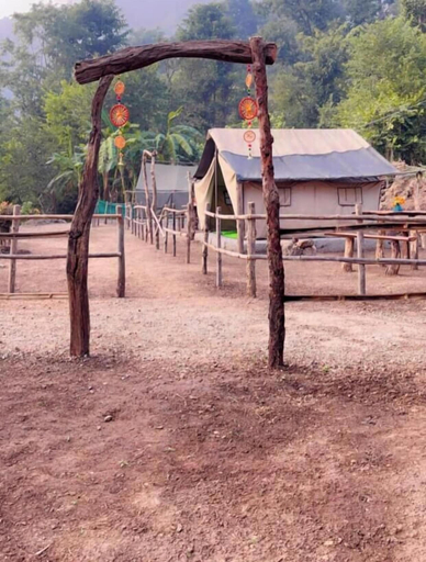 Living area, Uddibaba Farm Camp and Cafe, Tehri Garhwal