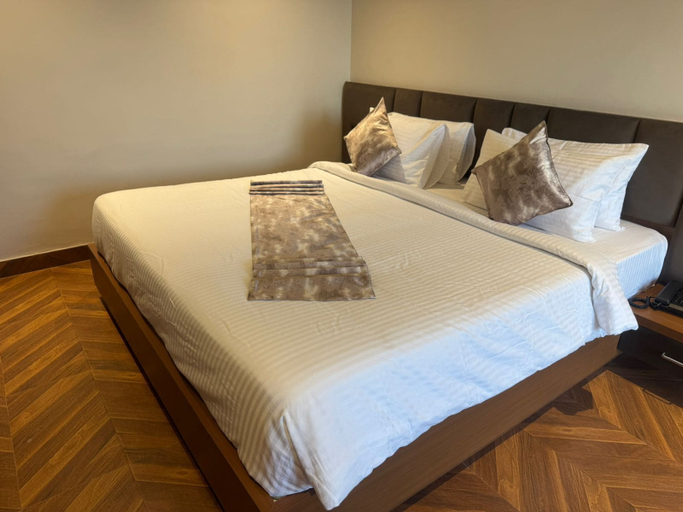 Room 5, Hotel Golden Bird, Udaipur
