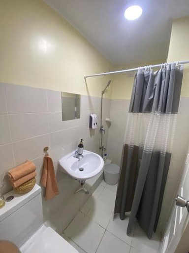 Bathroom, Sanremo Oasis, City di Mare, SRP, Cebu City