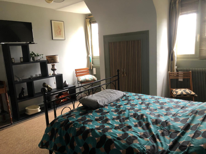Bedroom 2, Chez l habitant, Yvelines