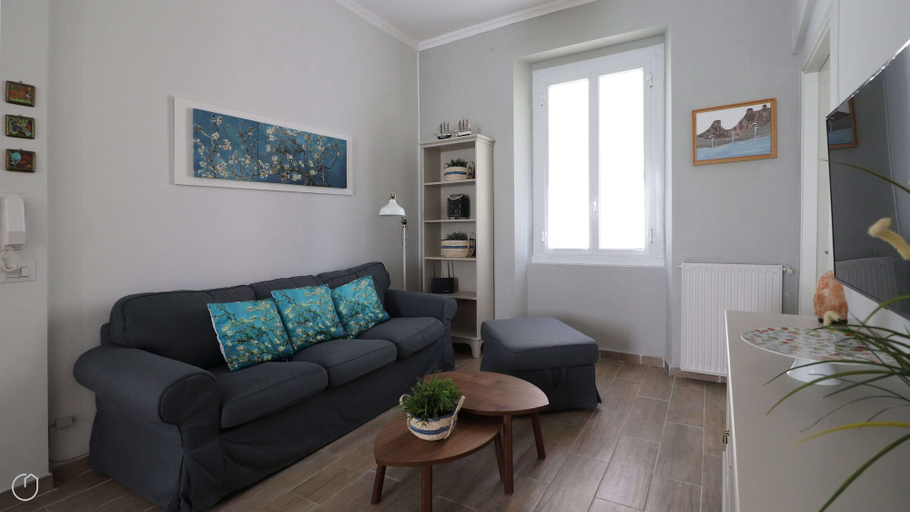 Others 5, Italianway - Dogali 55, Genova