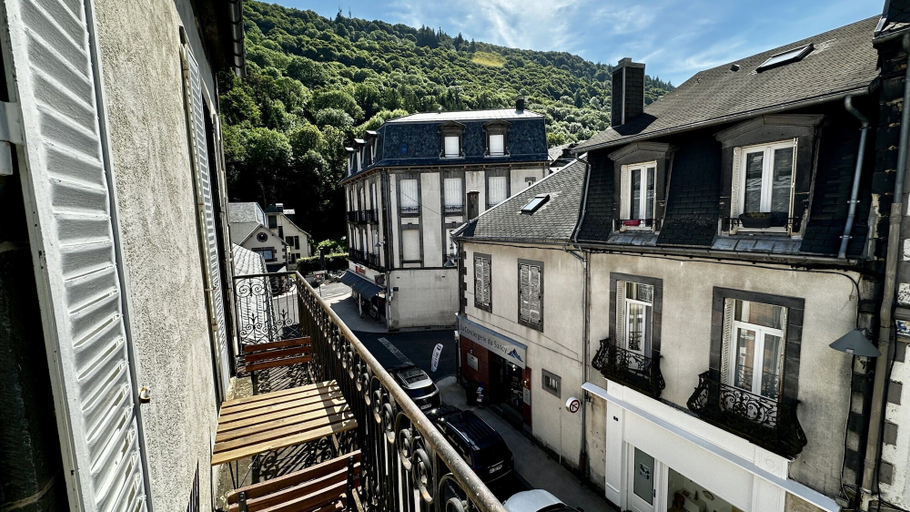 Balcony 5, Villa Duchatel - Le Mont Dore 2/4 Pers, Puy-de-Dôme