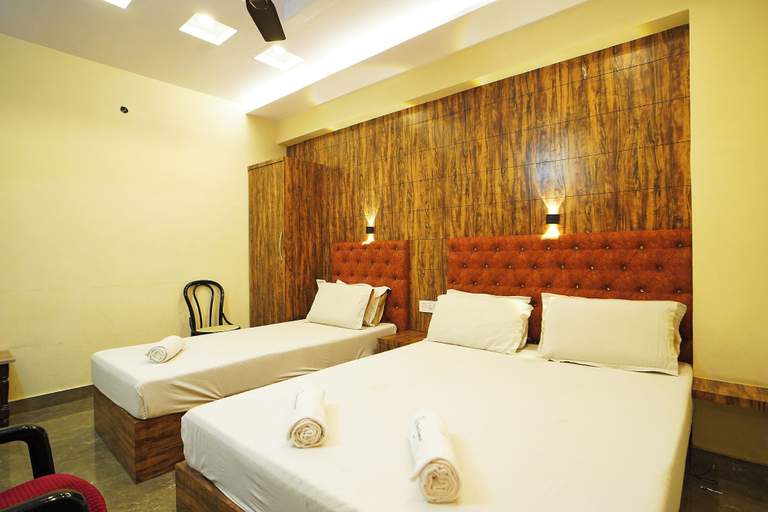 Bathroom 4, Hotel Samrat, Kolkata