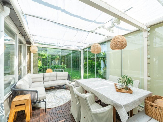 Balcony 5, Spacious Duinland 188 Home With Veranda, Zijpe