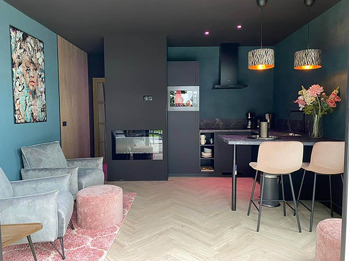 Living room 4, Romantic Getaway at Drenthe Nature Lodge, Coevorden
