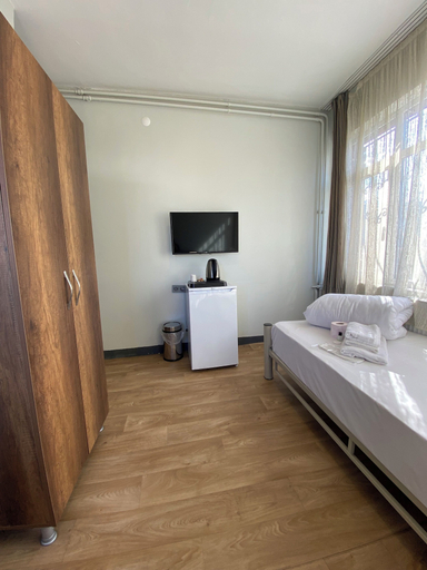Bedroom 4, Ferah Otel, Fatih