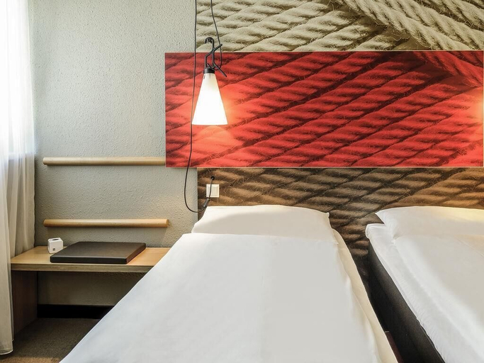 Bedroom 4, ibis Innsbruck, Innsbruck
