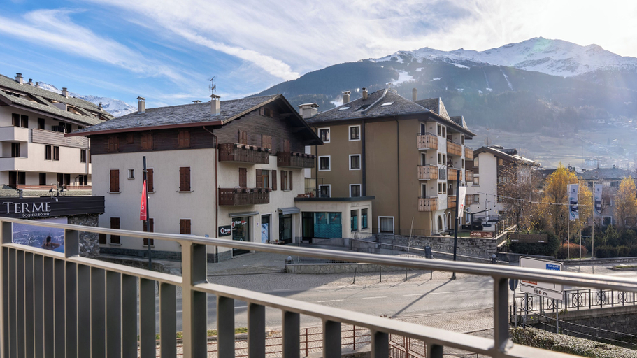 Others 3, Italianway - Milano 20, Sondrio