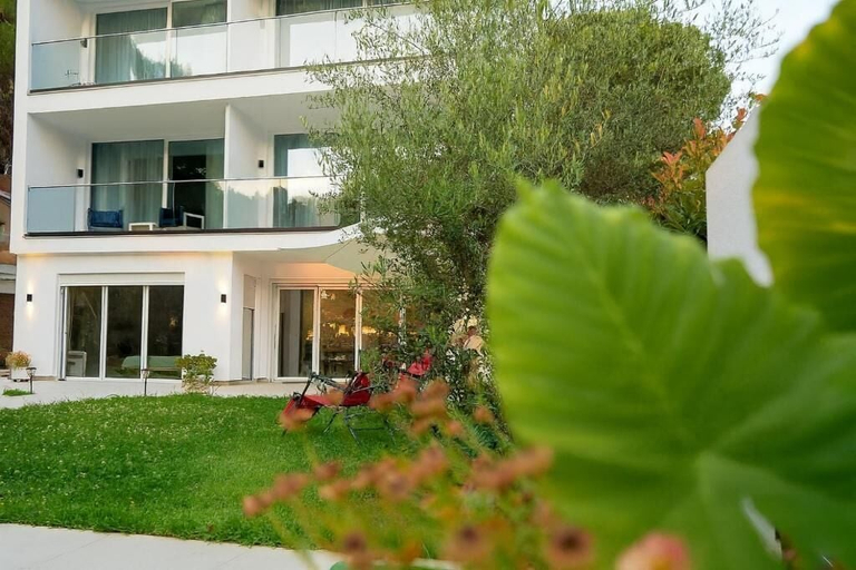 Exterior & Views 2, Vila Eva, Kavajës