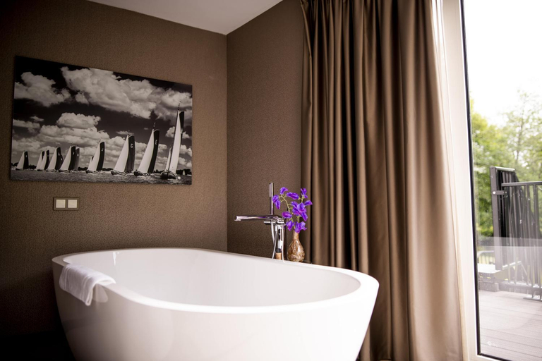 Bathroom, Landgoed Lauswolt, Opsterland