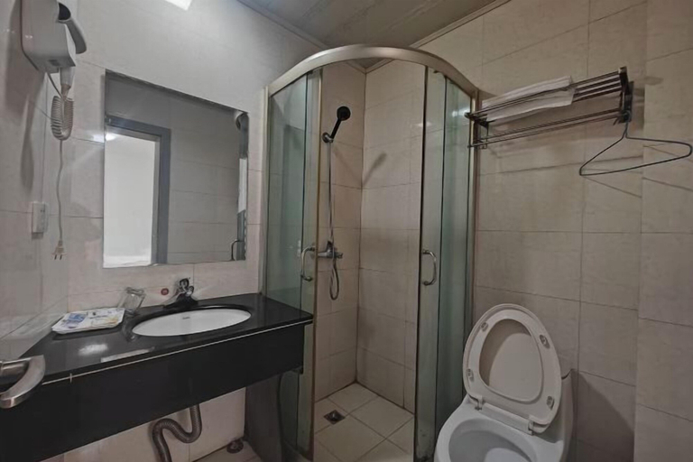 Bathroom 3, Yongchang Hotel, Ningbo