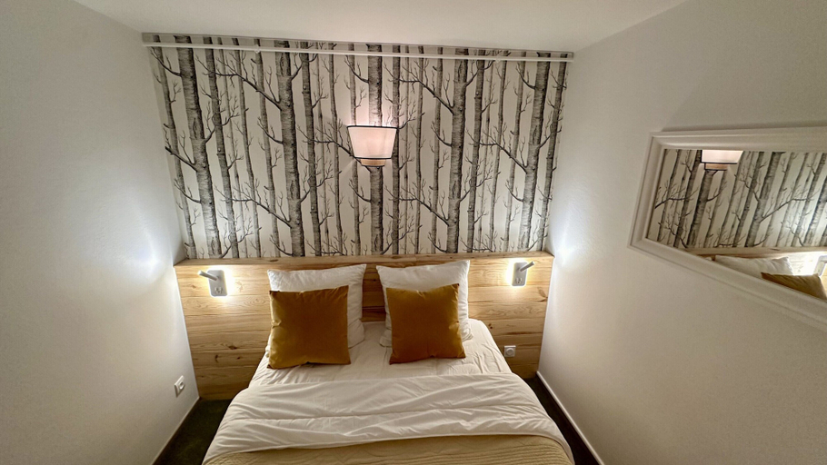 Room 2, Le Capucin 79 - Le Mont Dore, Puy-de-Dôme