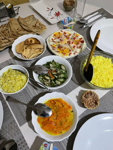 Food & Drinks, Corner Cottage - Anuradhapura, N. Palatha East