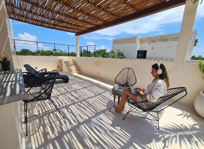 Room 5, Jungle View Studio S19 Private Balcony Hammock Pool, Cozumel